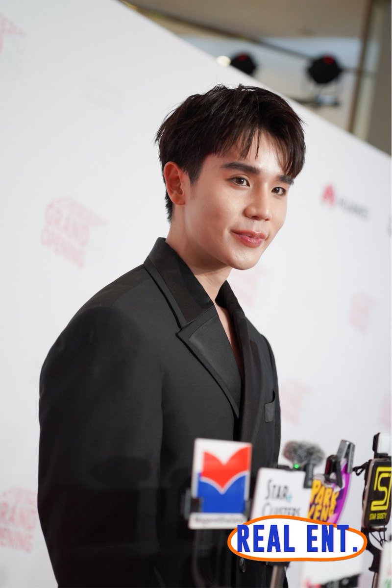 REAL ENT. tweet media