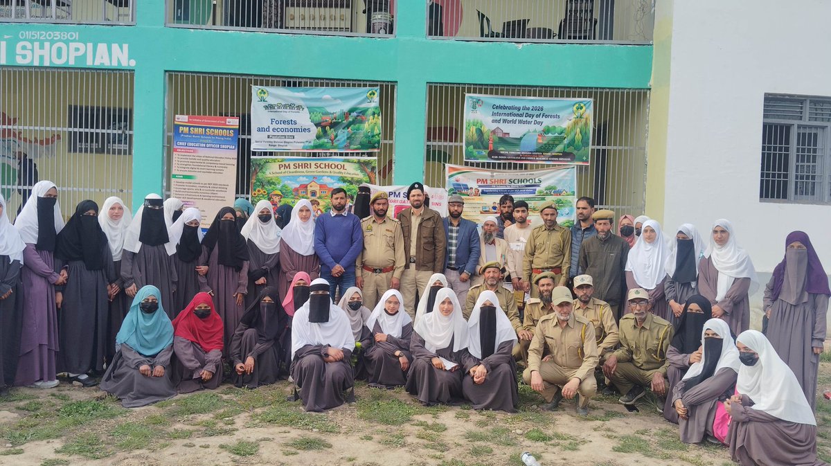 AhmadSuheel's tweet photo. Glimpses of #InternationalDayOfForests 2026 at Govt HSS Ramnagri, Shopian, in collaboration with Social Forestry.
Focus on forests & rangelands for livelihoods, biodiversity & sustainability...
@AgriGoI @icarindia @IcfreIndia
@IcarIgfri https://t.co/QLlMozALTa