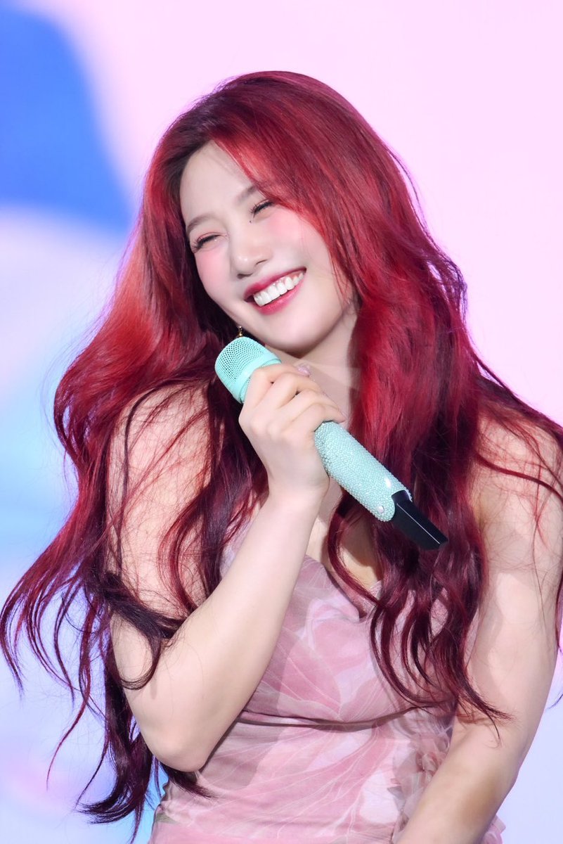 เกิด แก่ ติ่ง ไม่ตาย 🌈 (slow) tweet media