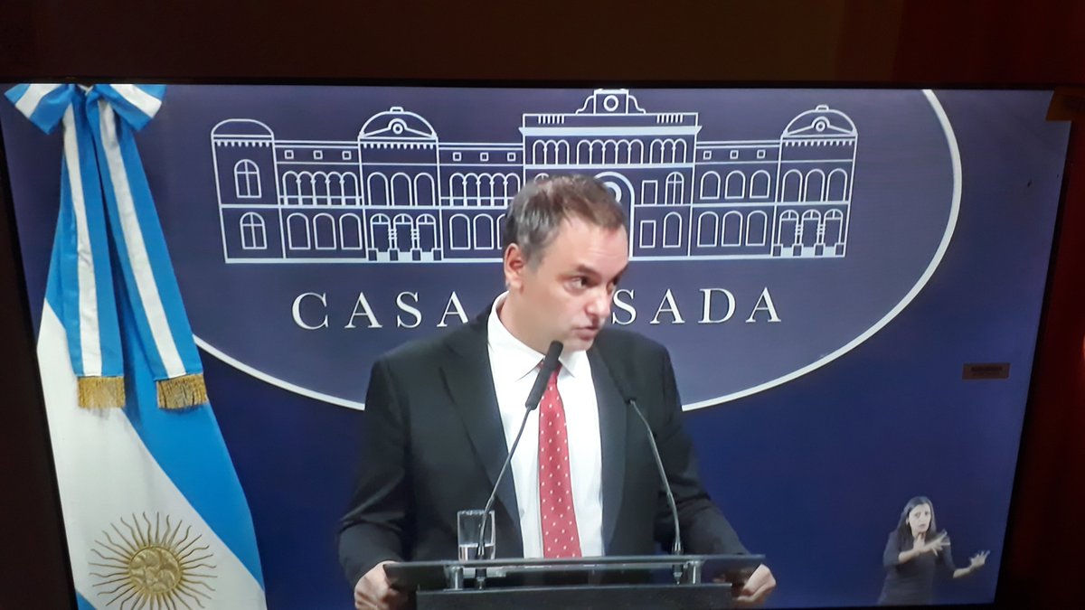 Roxana Aquilano 💛 tweet media