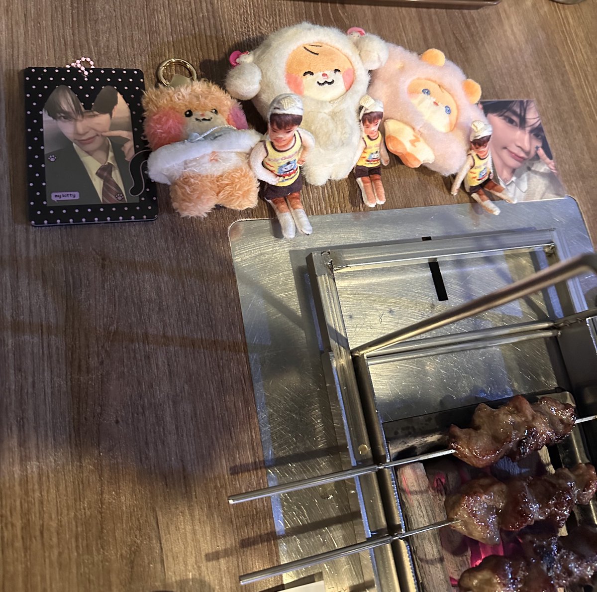 sung._.dew tweet media