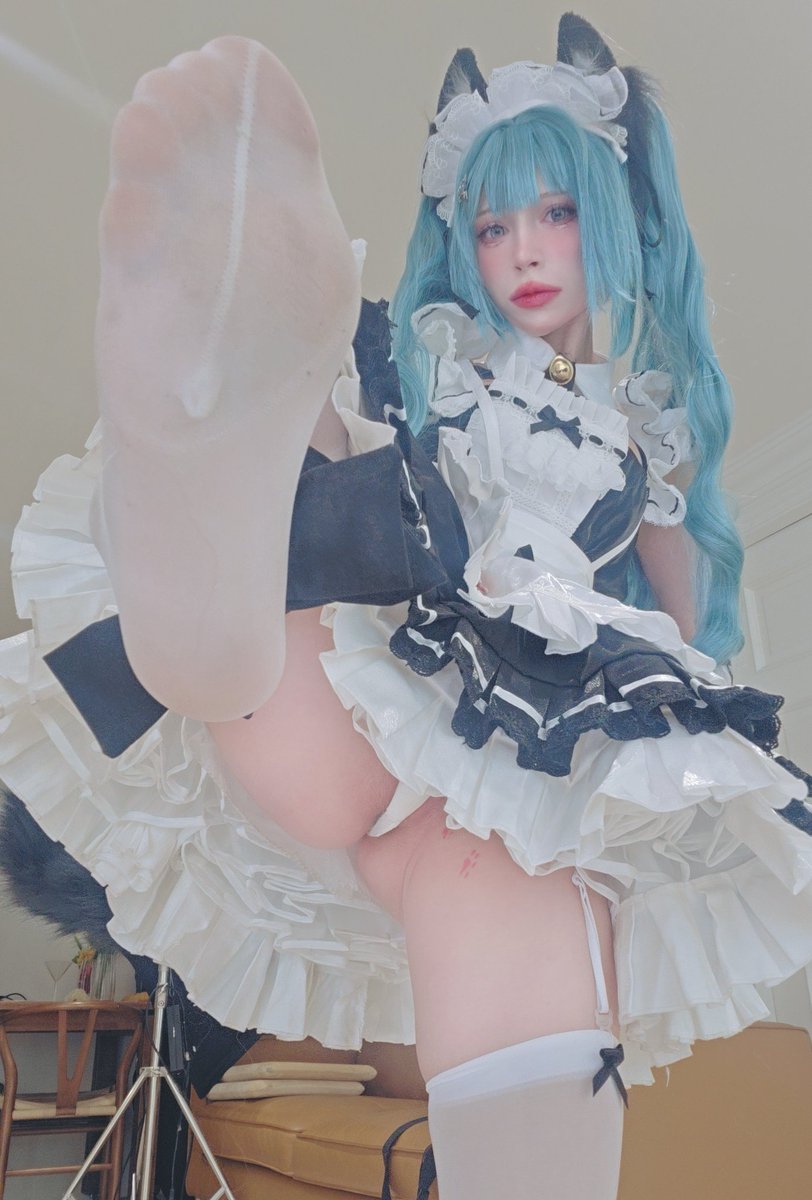 Luniie · 루니 tweet media