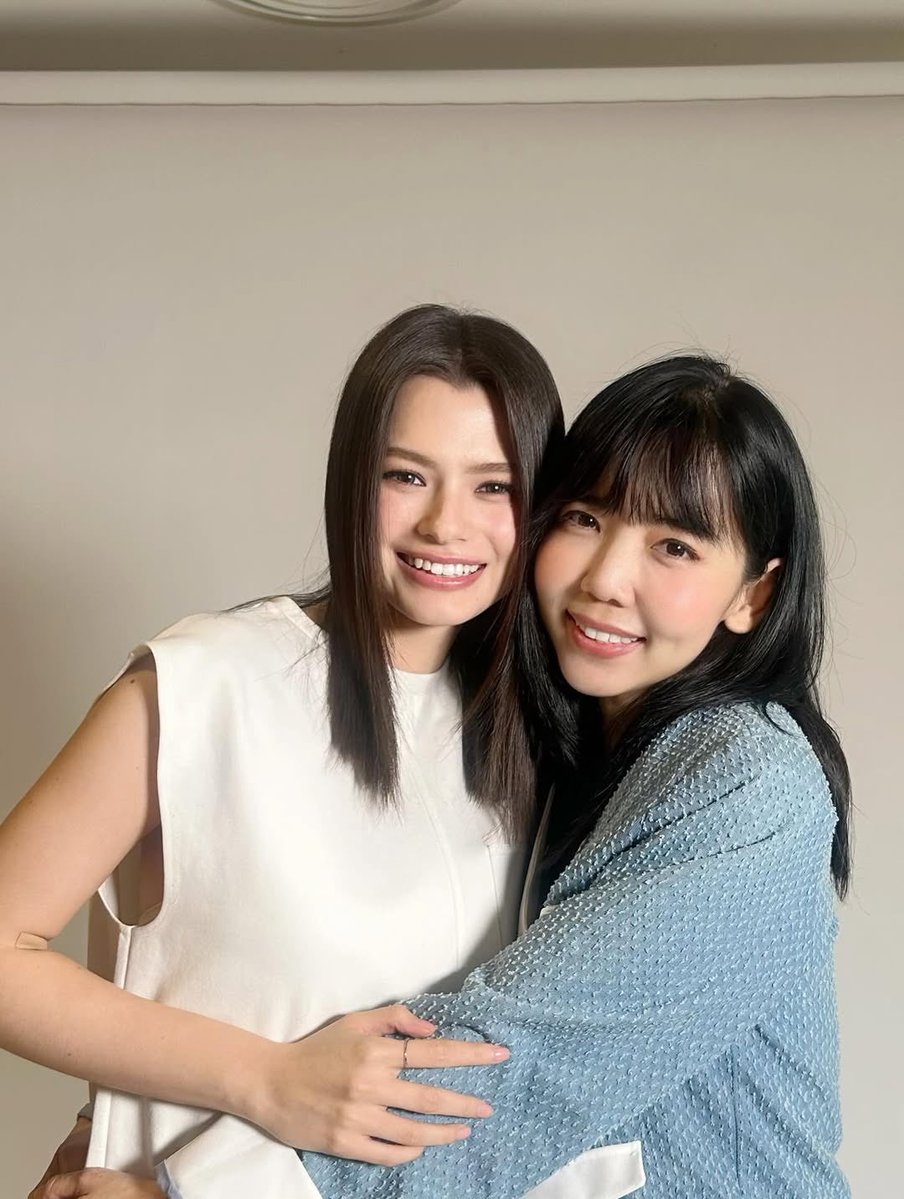 BECKY OFFICIAL tweet media