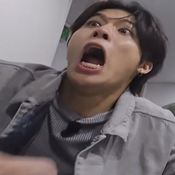 cher⭐︎ tweet media