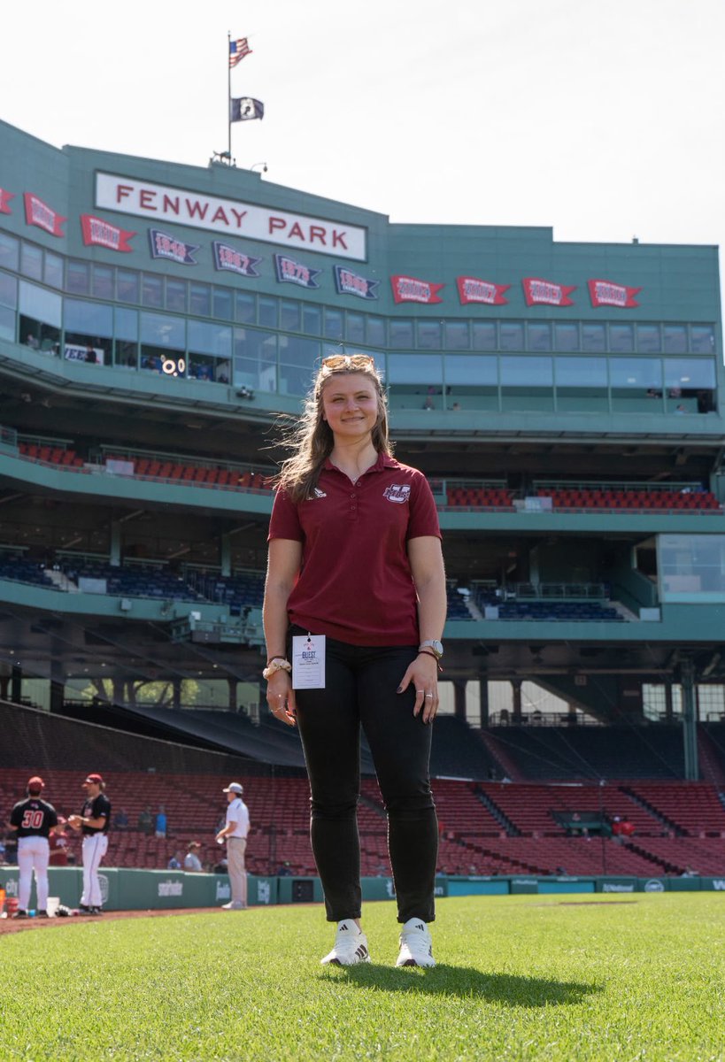 UMass Baseball tweet media