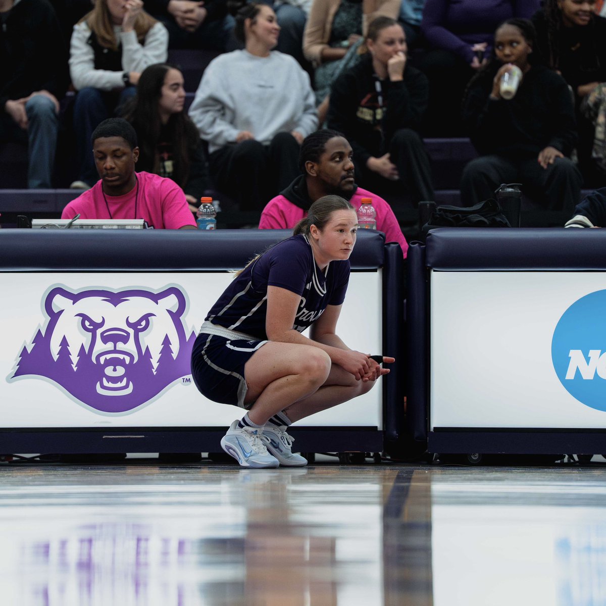 Crown College Women's Basketball tweet media
