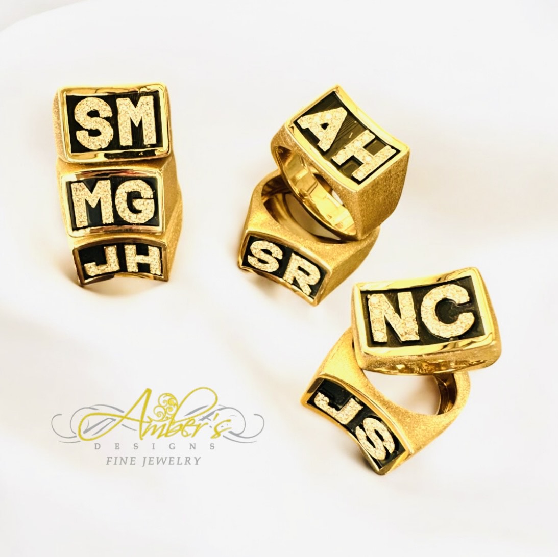 DesignsAmb3793's tweet image. Custom gold rings with initials - personal, meaningful, and crafted in-house.
#customjewelry #customring #groksearch #grokdiscover