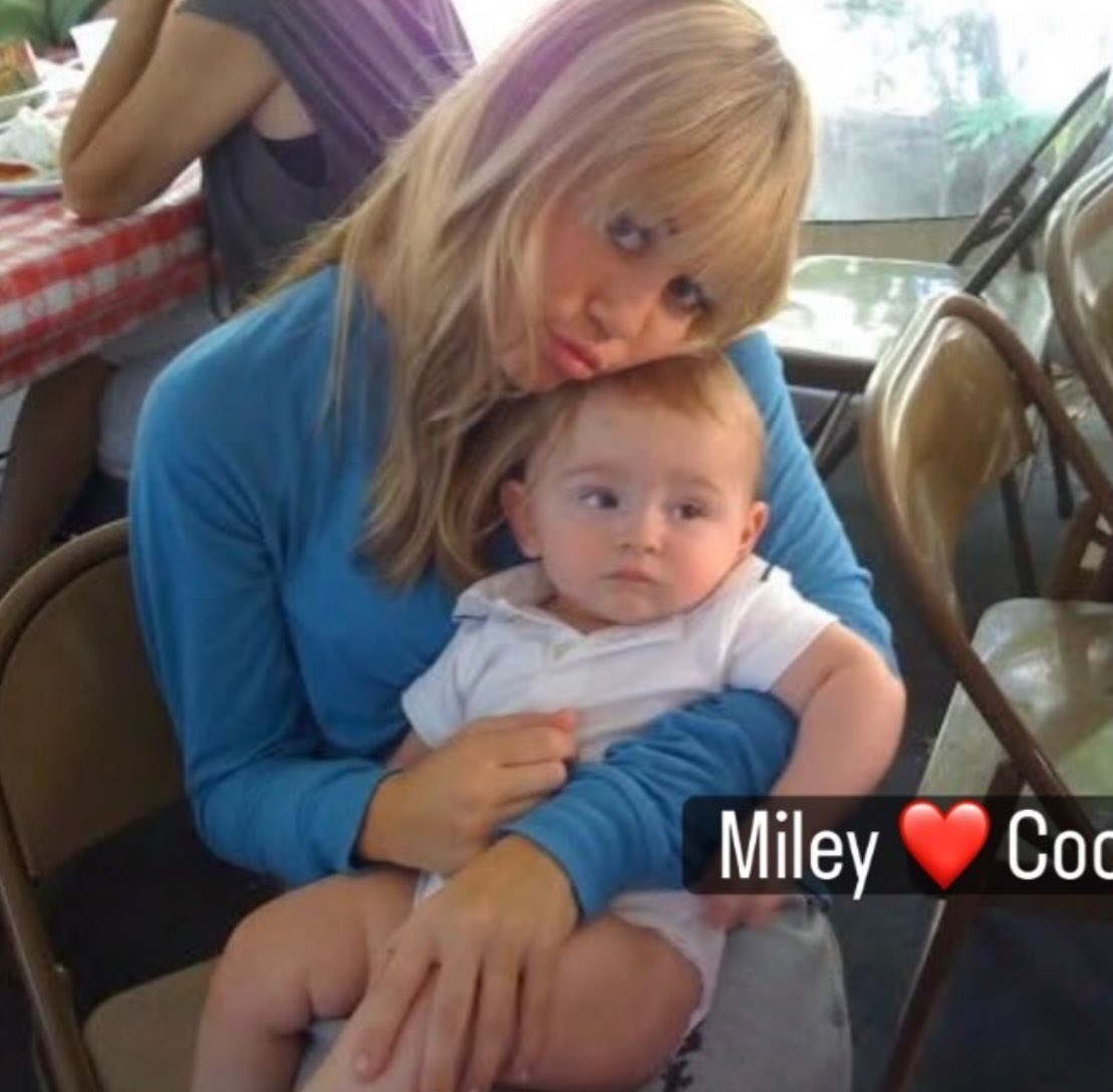 Smilers Spain tweet media