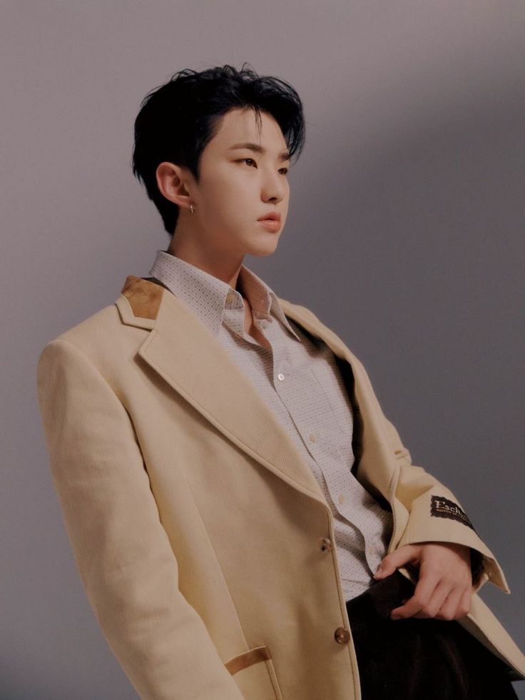 How many days until OT13 SVT return? tweet media