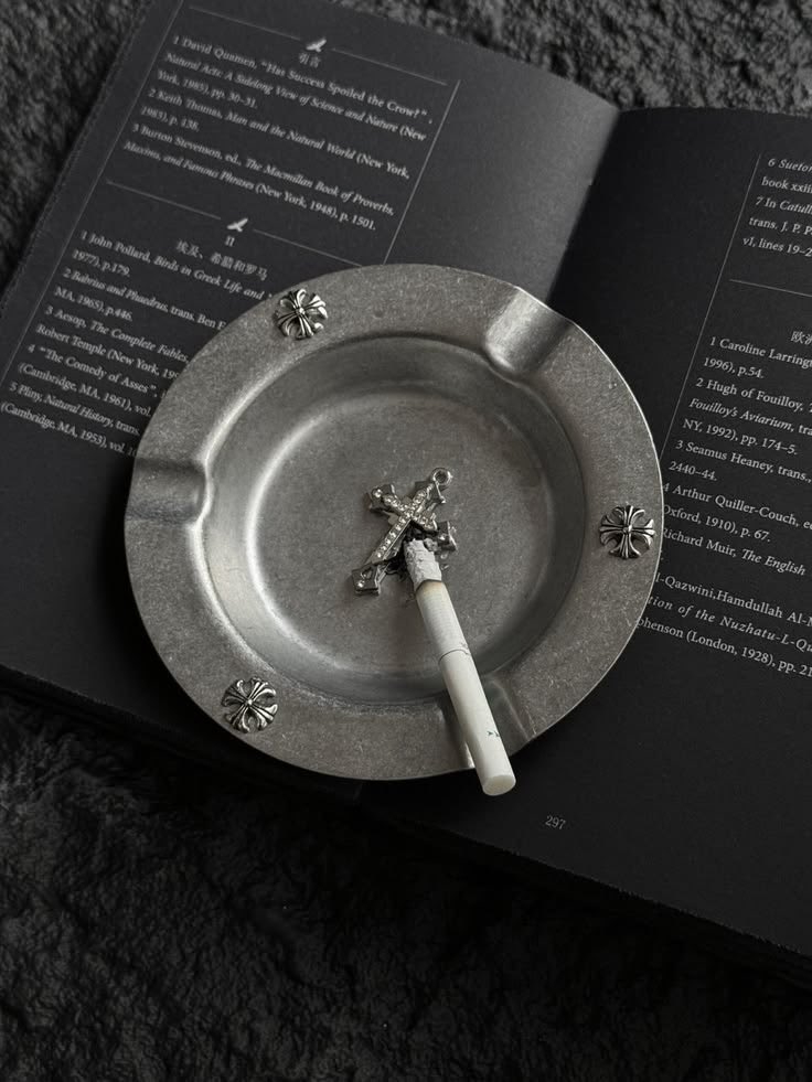 𖤐悪夢 tweet media