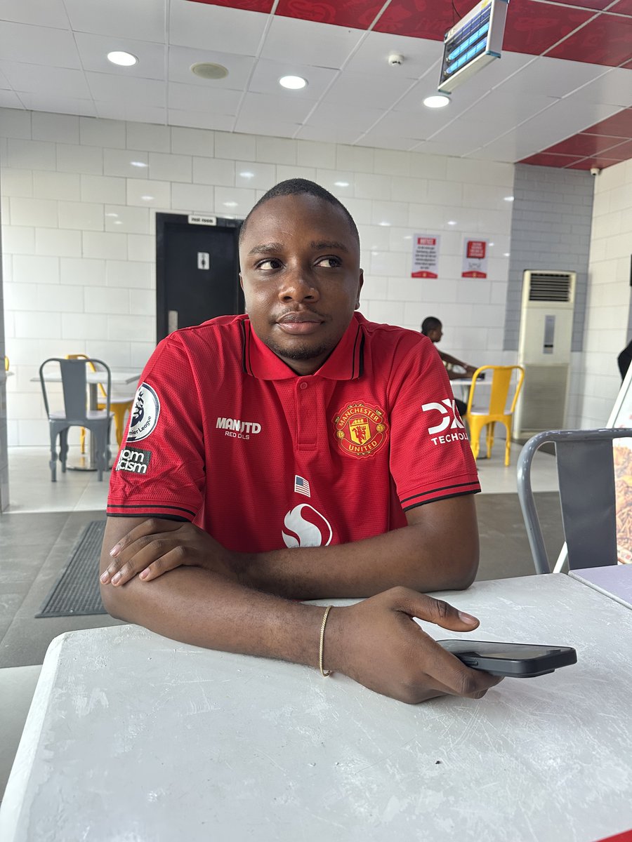 𝔸b𝕒𝕫𝕫 tweet media