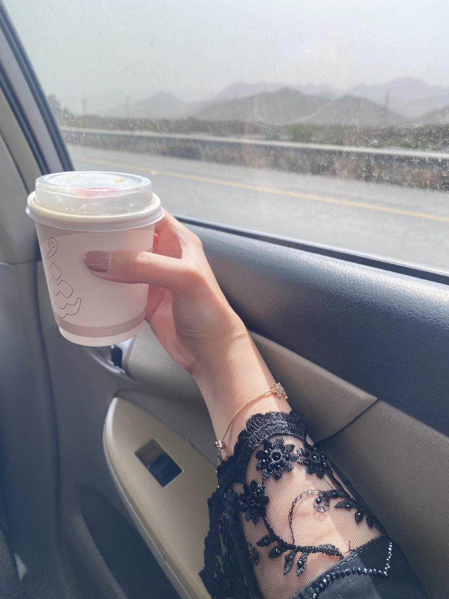 누스라 نصره tweet media