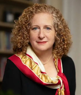 NizNellie3 tweet media