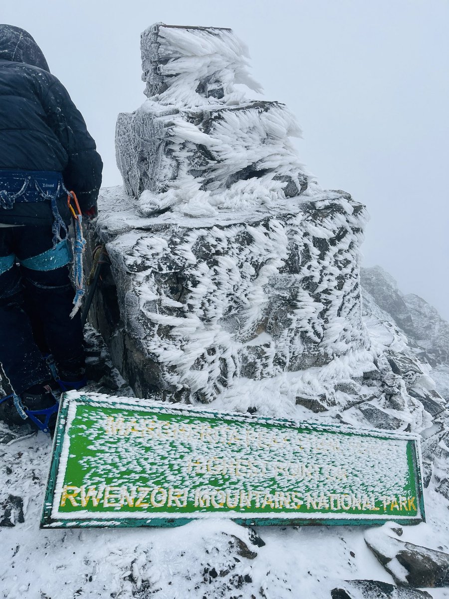 JoiceLuoPride's tweet photo. Many children in schools can confidently define a mountain, draw its shape & even name them They pass exams with good grades, reciting notes about formation, climate & vegetation.
Yet most of these children have never seen a real mountain with their own eyes.
#EduTour https://t.co/OhLmpAaJUW