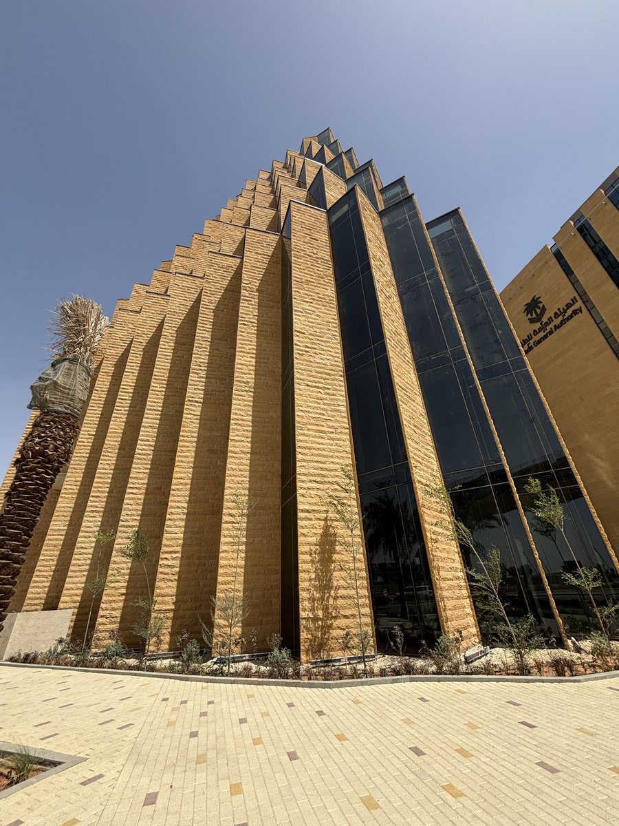 MSkyline tweet media