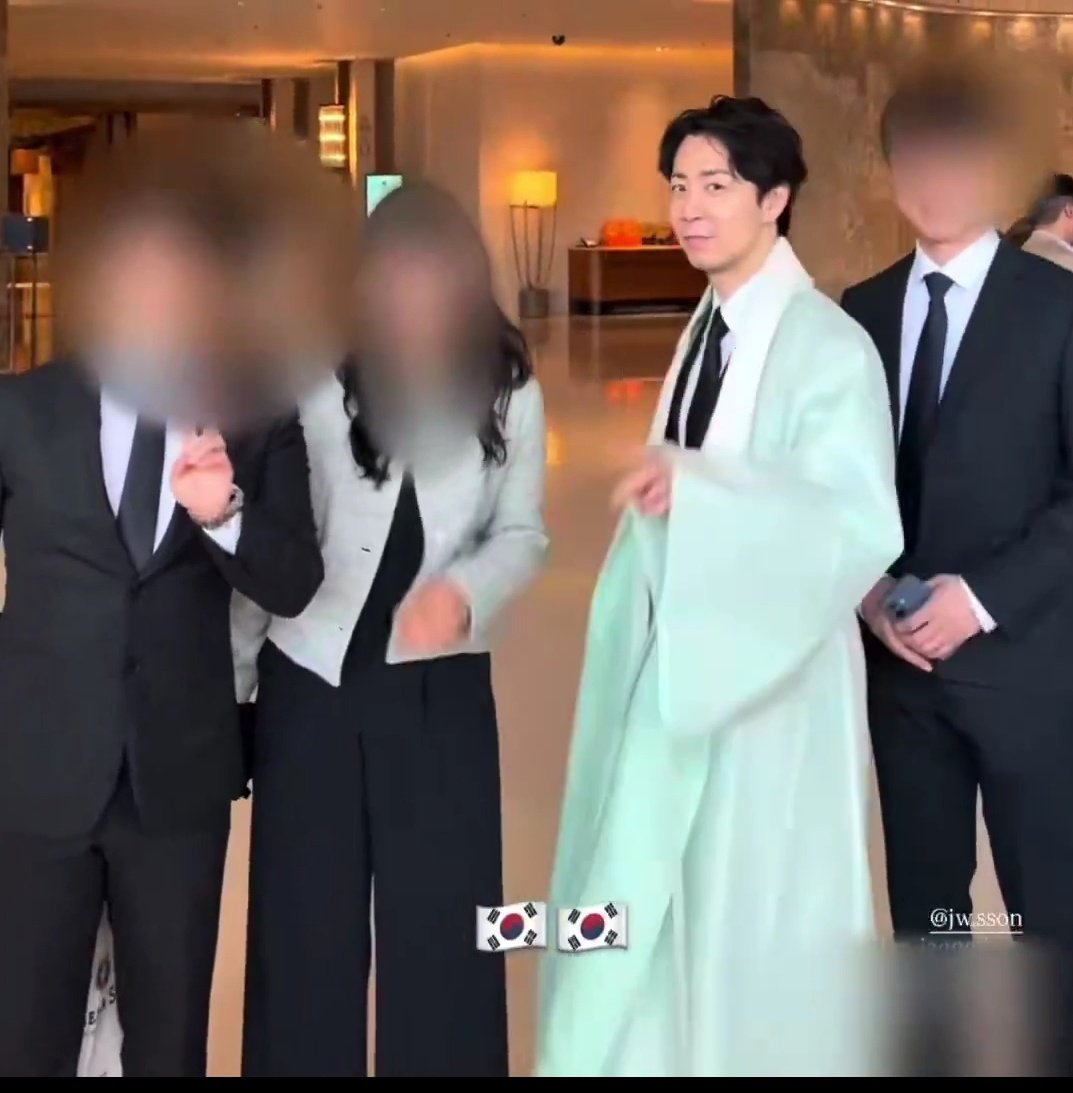 감전객 tweet media