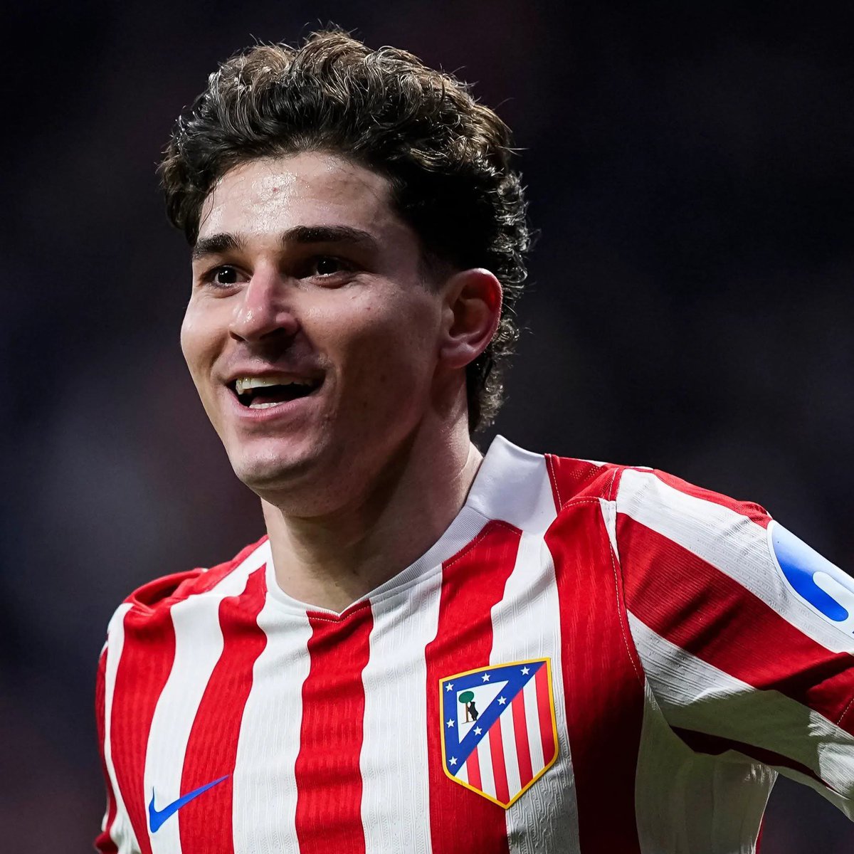 Only1tommo's tweet photo. 🚨💣BREAKING | Julián Alvarez has decided to leave Atlético Madrid but has no interest in joining Barcelona. Instead, he has chosen to pursue a .…𝗦𝗵𝗼𝘄 𝗺𝗼𝗿𝗲 https://t.co/gWOynAbh9k