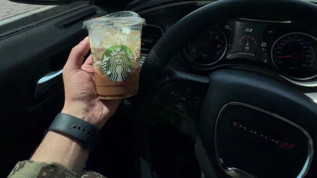 مـعـذور tweet media