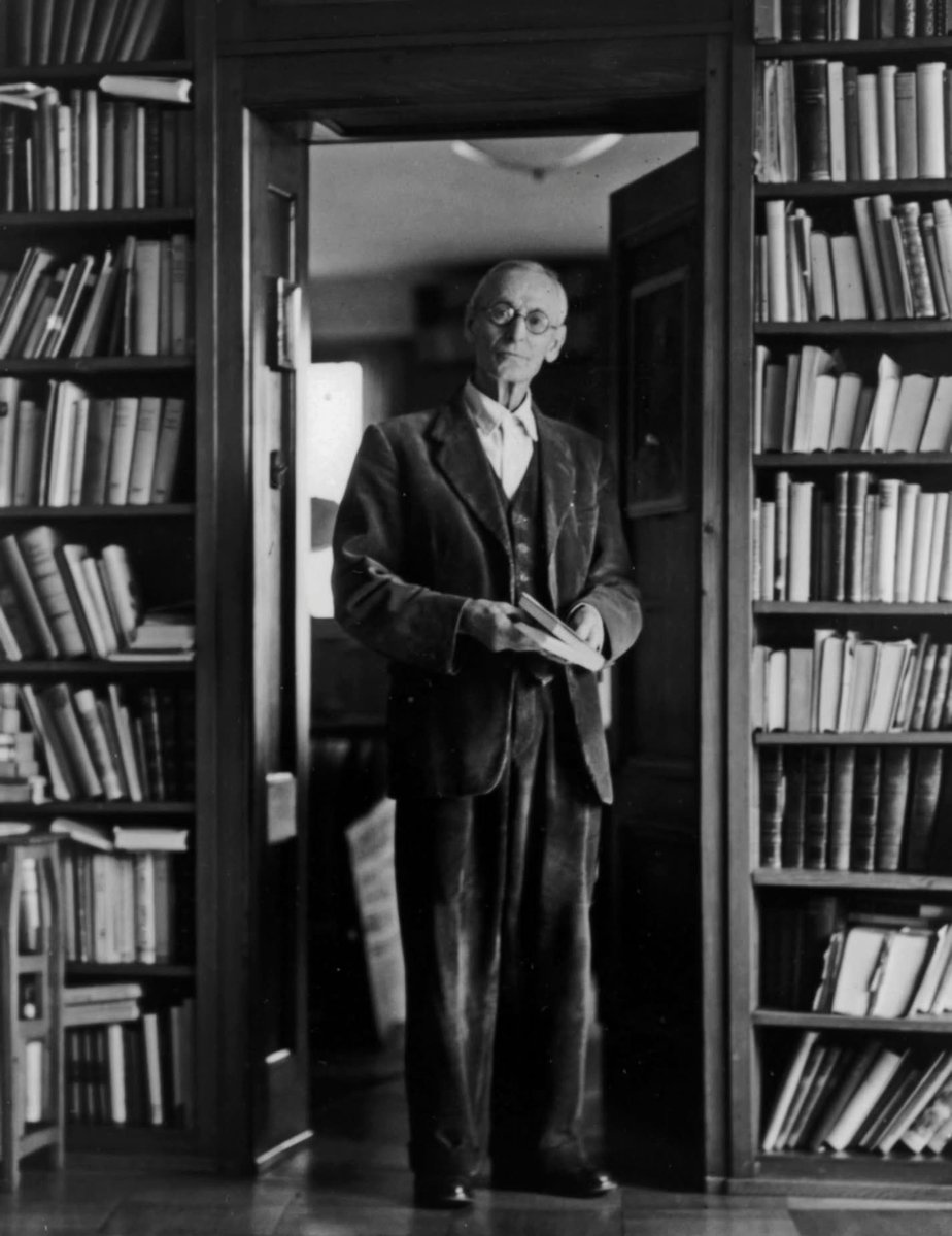 Saganism tweet media