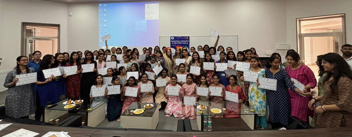 Russia in India 🇷🇺 tweet media