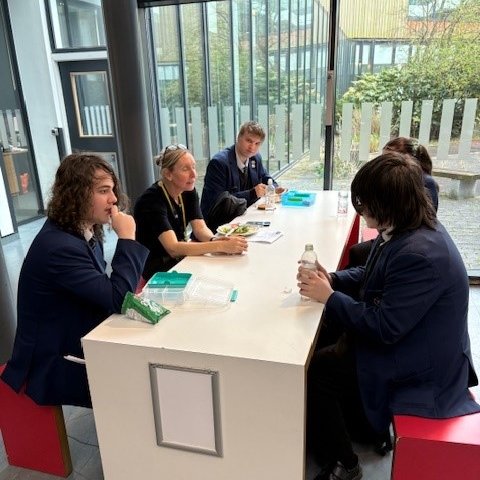 The Ellesmere Port CE College tweet media