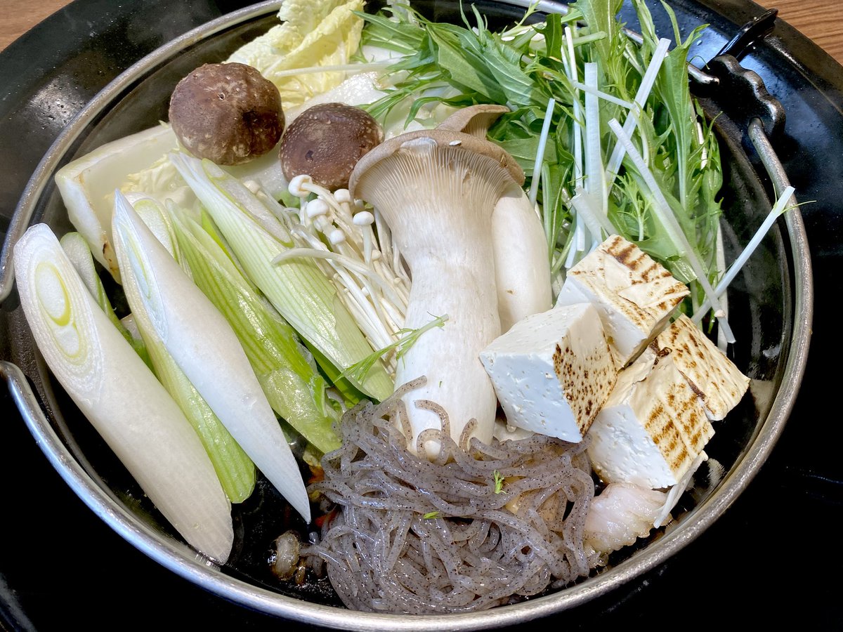 粉雪カップケーキ tweet media