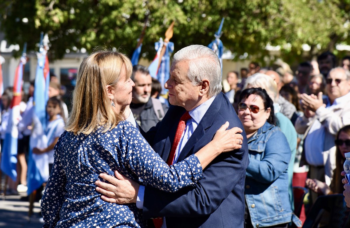 InfoMunicipios tweet media