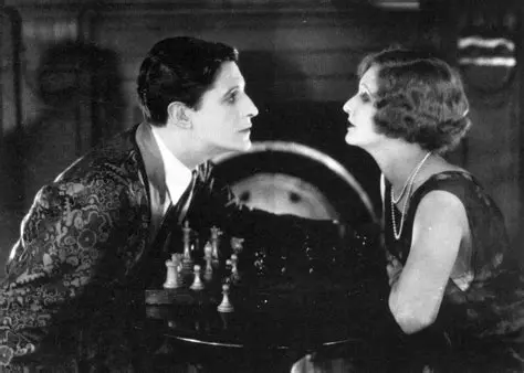 L’hirond’aile tweet media