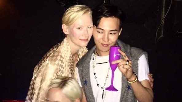 At tomorrow’s event, we’ll see GDRAGON reuniting with two of his long time friends 
Haider Ackermann (Creative Director of TOM FORD) and Tilda Swinton (Actress) ✨✨