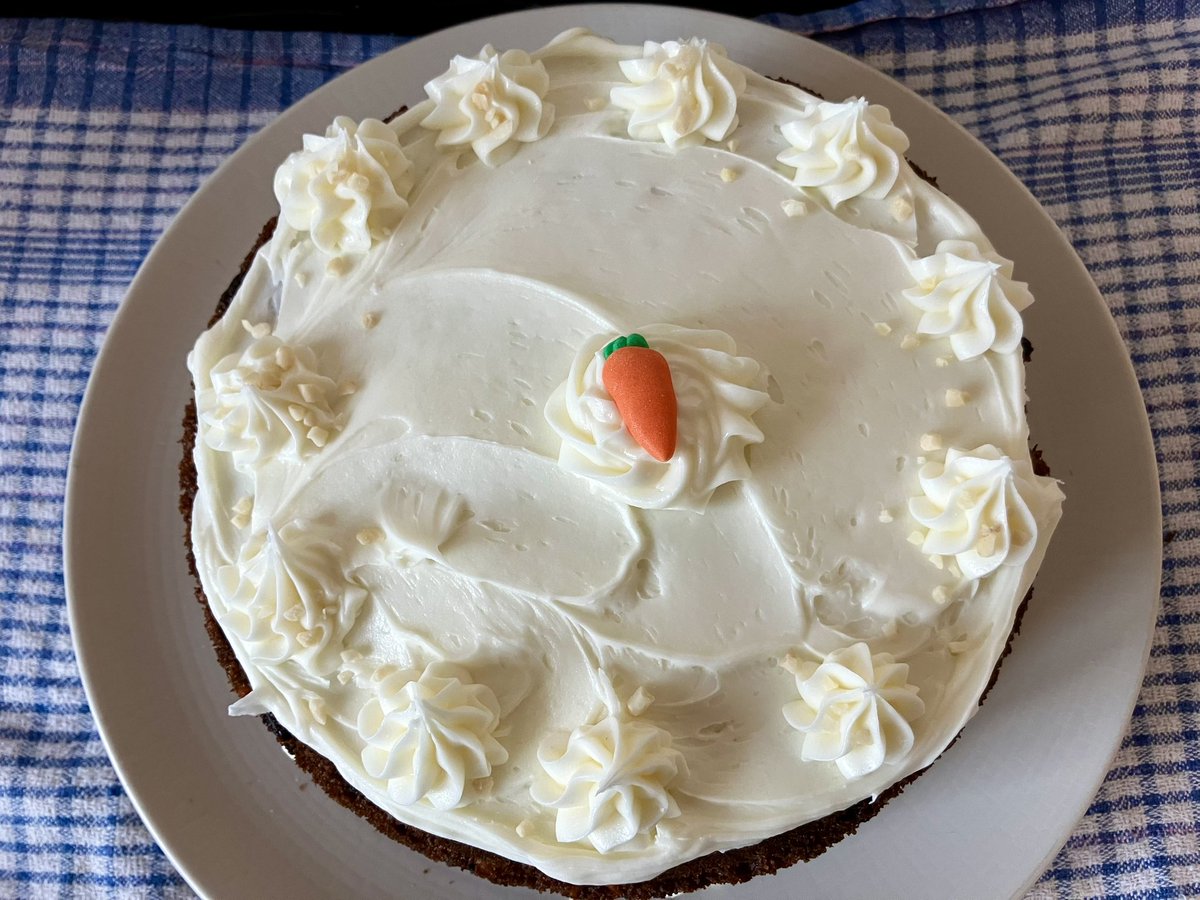 karen thompson tweet media