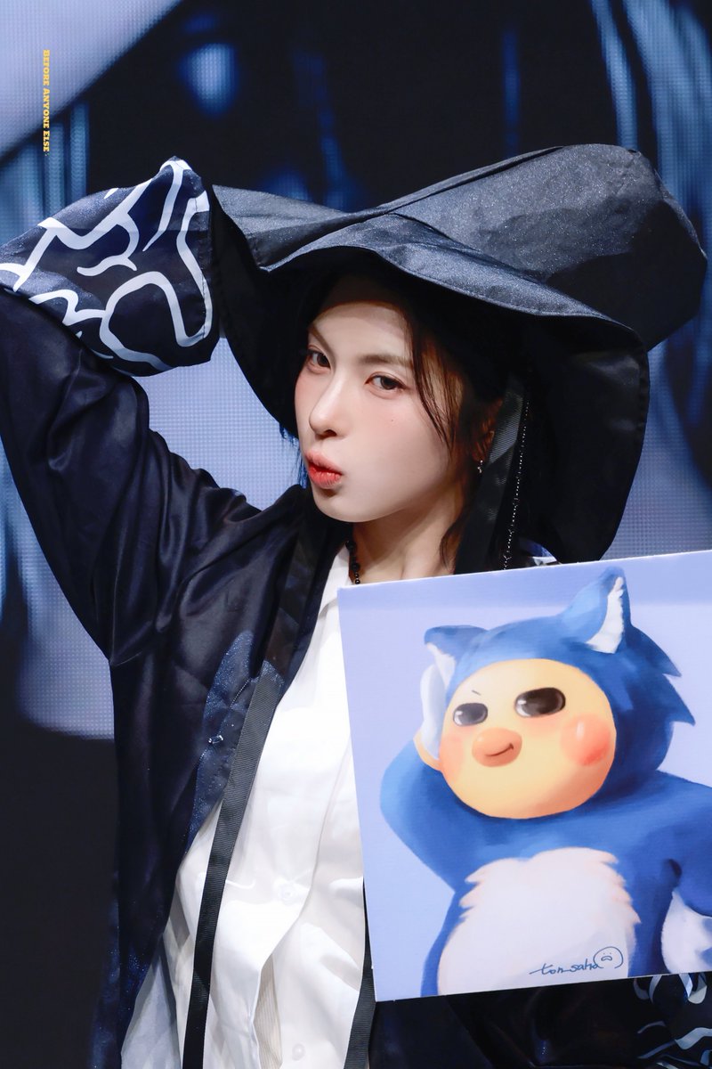 Before Anчone Else ' tweet media