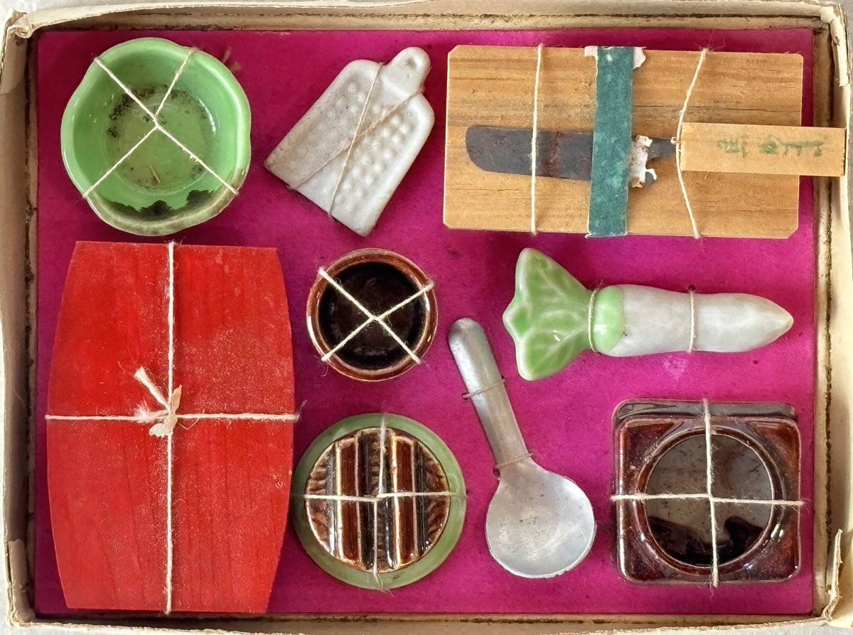 古本の吉本書店📚📖紙もの・絵葉書買取いたします tweet media