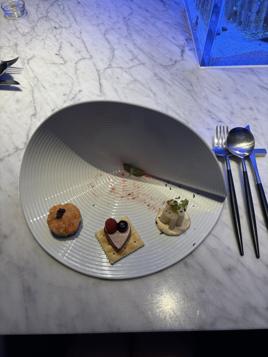 にゃかも tweet media