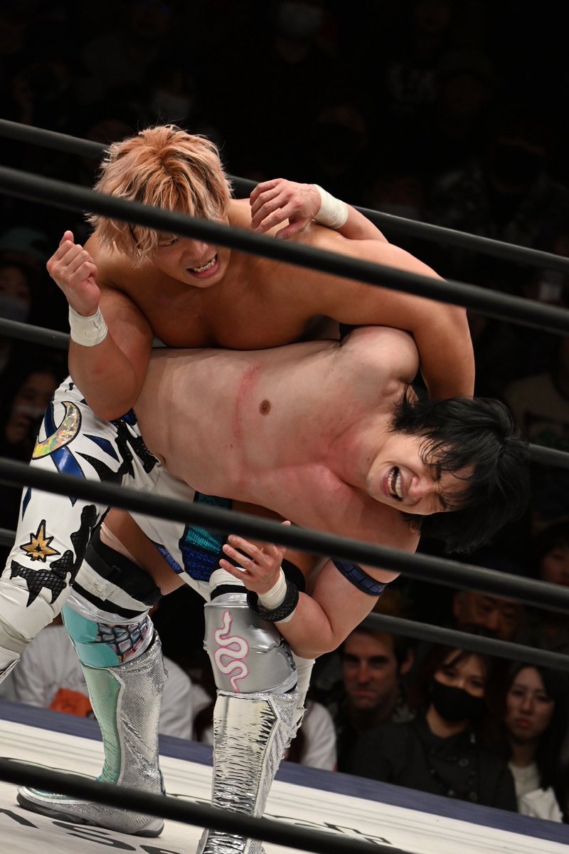 おいも tweet media