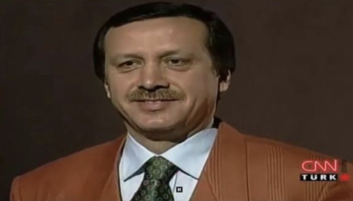 Yuşa Övenç tweet media