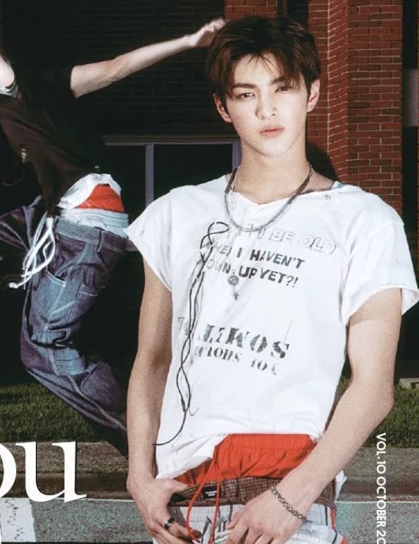 안건호 얼굴 tweet media