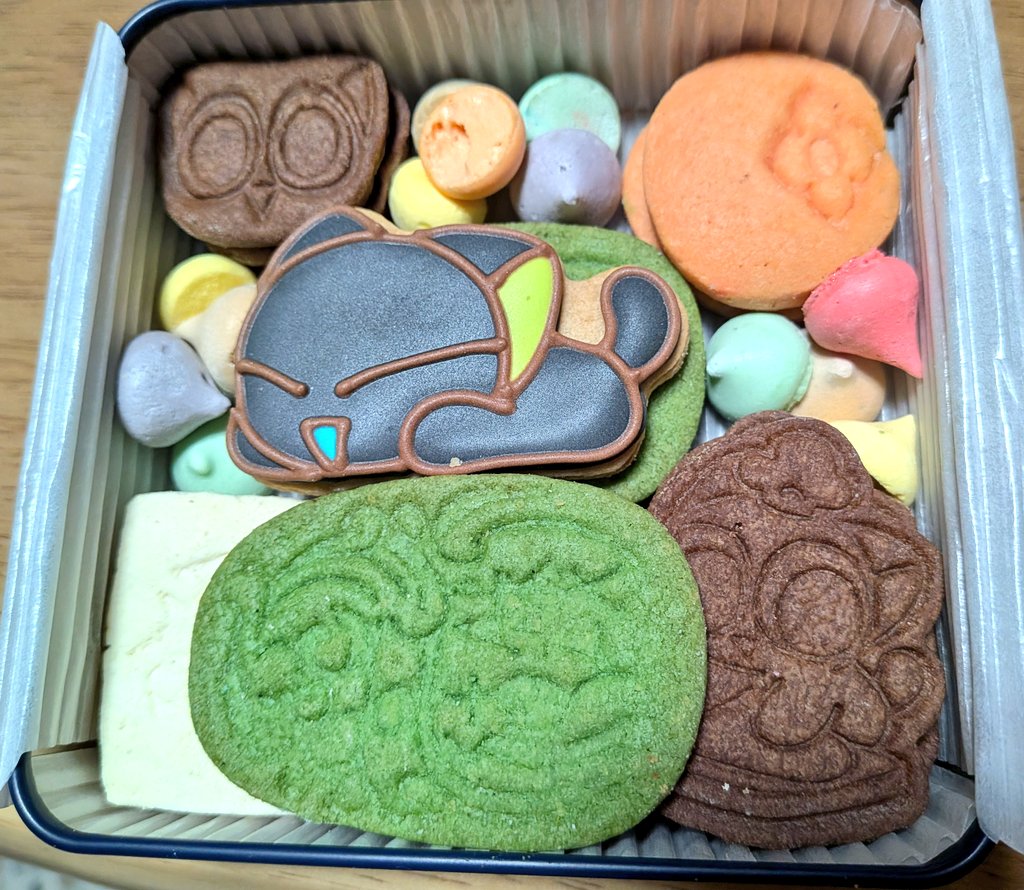 ナラミ tweet media