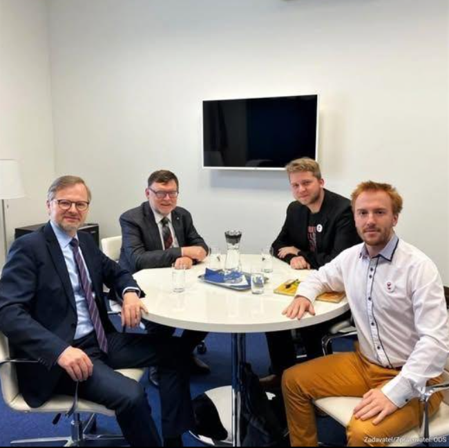 Milan Urban tweet media