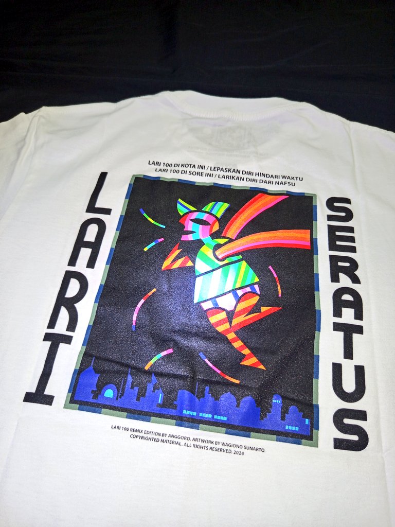 WR STORE tweet media