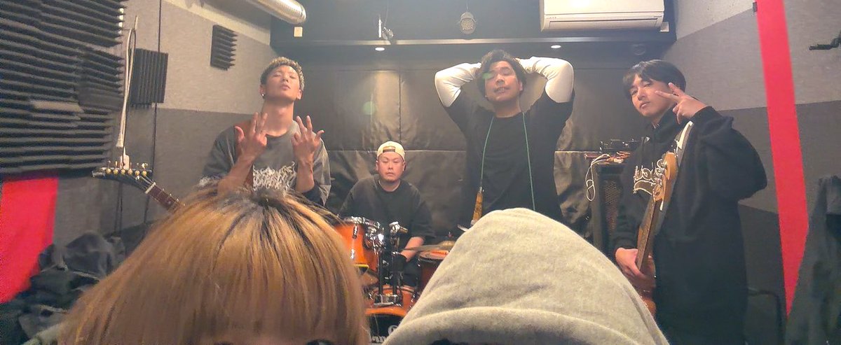 "Ｌａｕｎｅ" tweet media