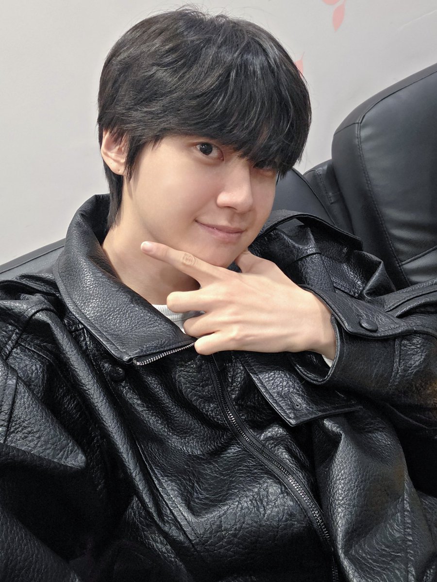 이진혁 (LEE JIN HYUK) tweet media