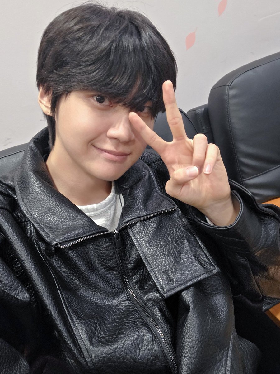 이진혁 (LEE JIN HYUK) tweet media