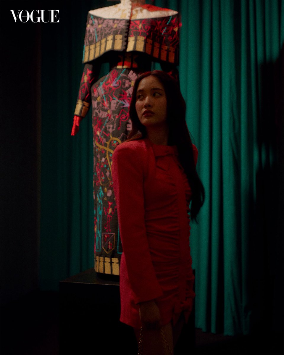 Vogue Thailand tweet media