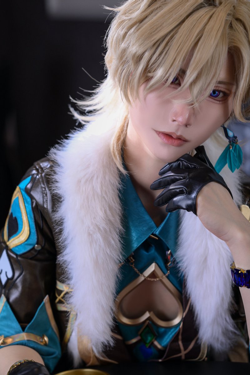 キザシ tweet media