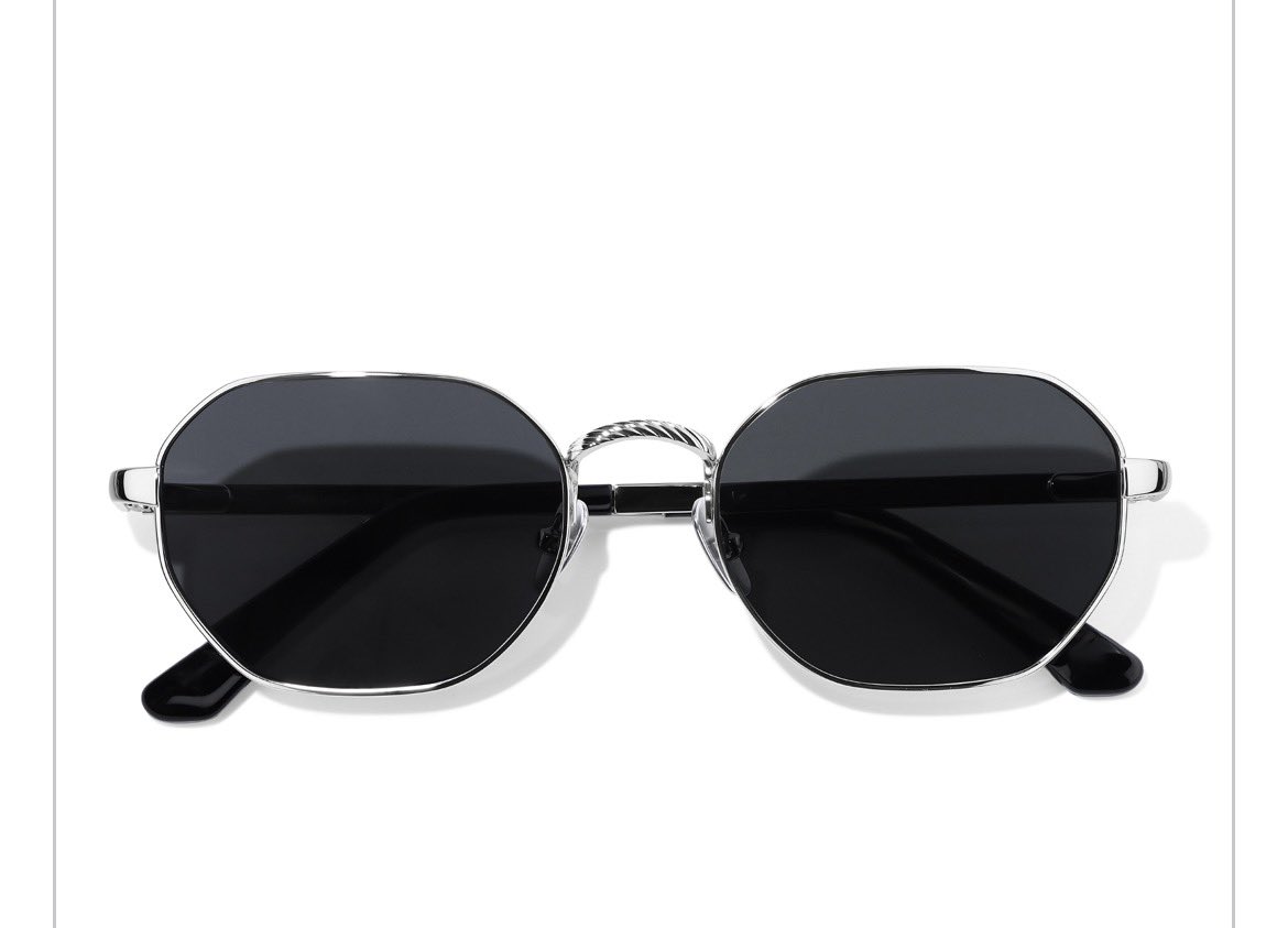 نواف tweet media