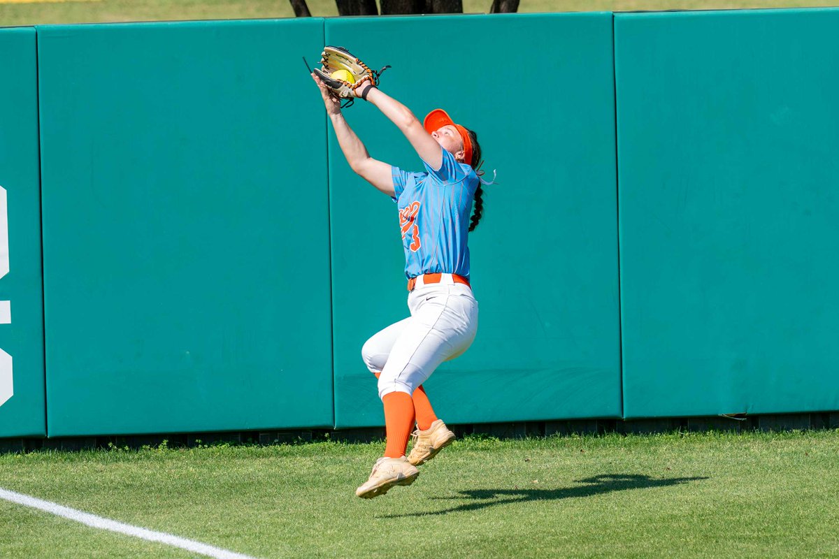 Douglas Fejer tweet media