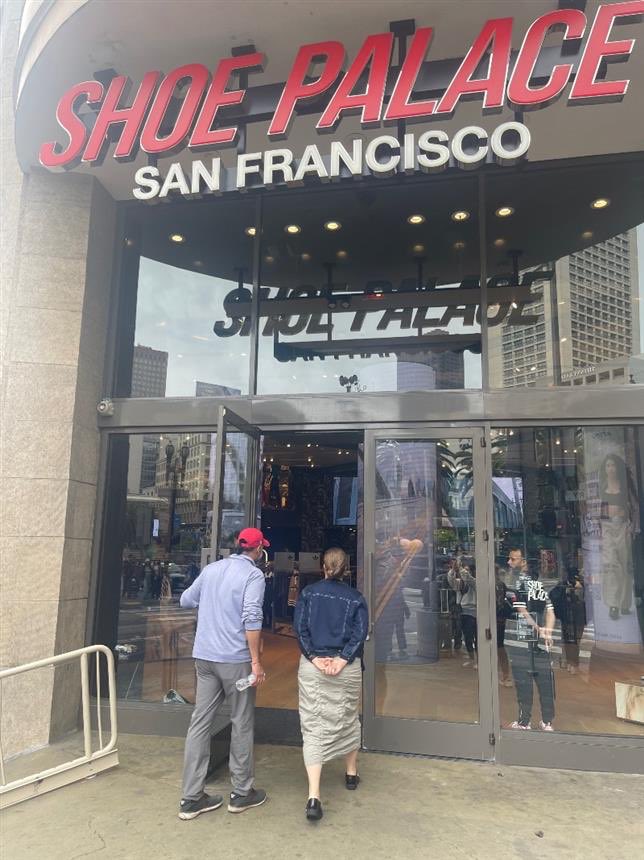 Poopsnoop tweet media