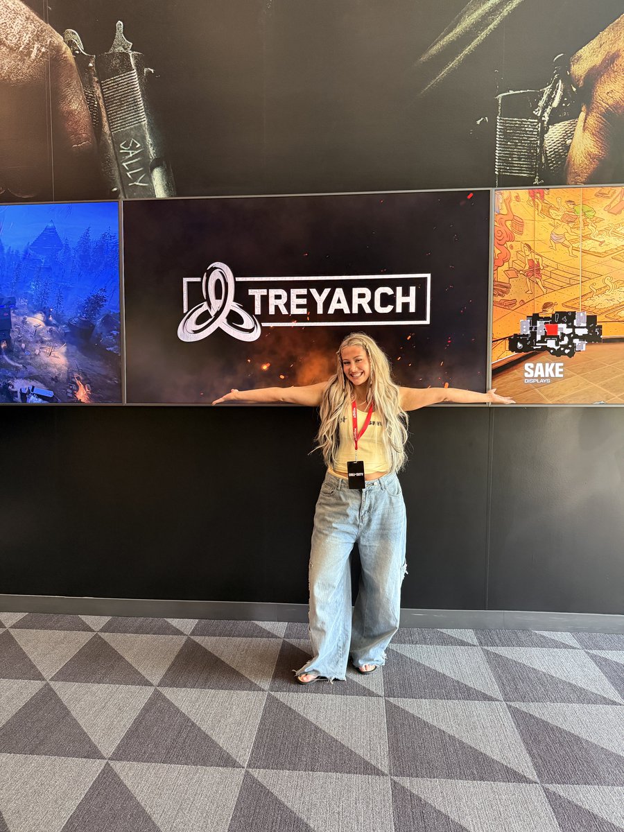 Sophiesnazz tweet media