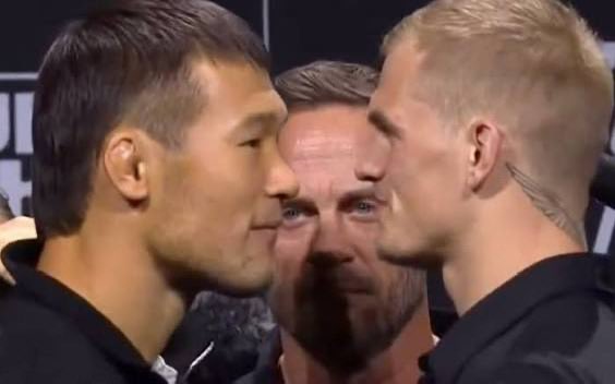 Pink People Aren’t White tweet media