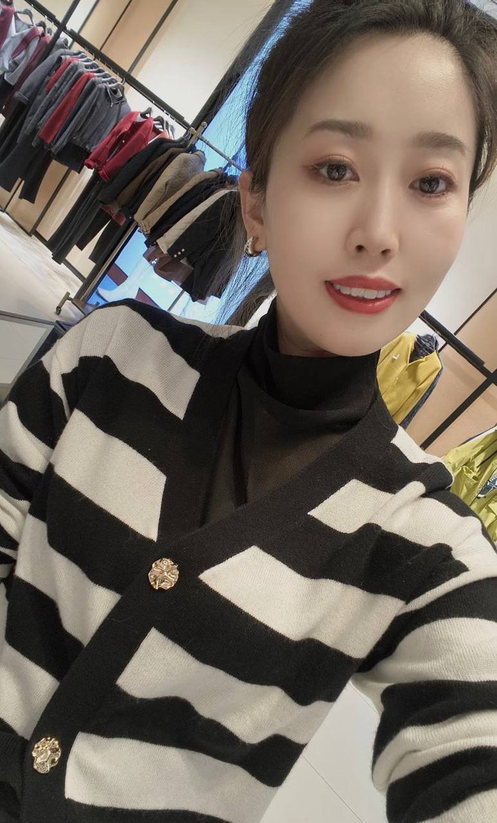 懂事的女人 tweet media